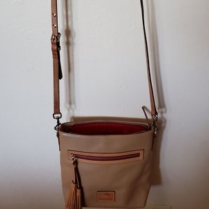 Dooney and Bourke crossbody purse